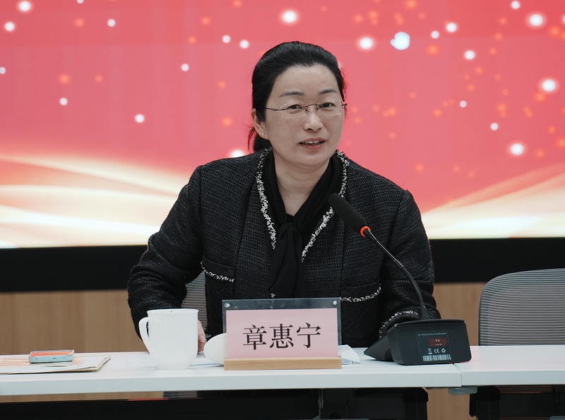 章惠寧.jpg
